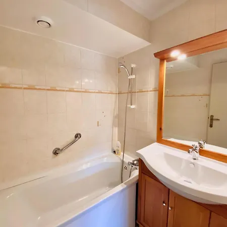 Pied Des Pistes/hyper Centre/balcon/parking Apartment
